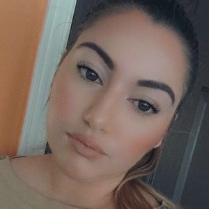 Meet your Posher, Celeste